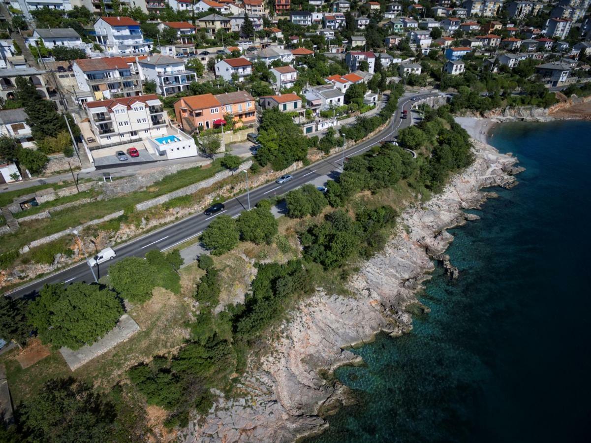 Villa Karamba Senj  Buitenkant foto