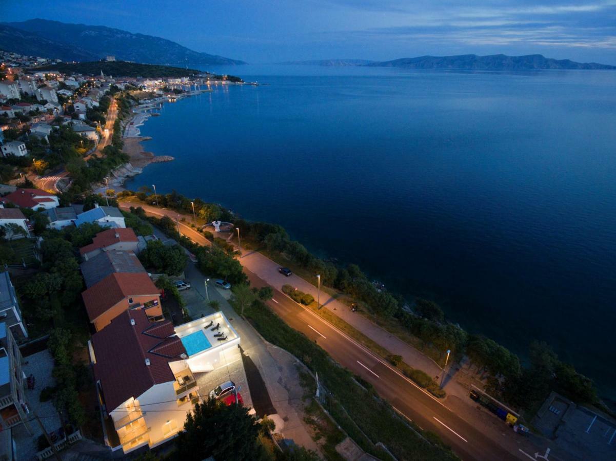 Villa Karamba Senj  Buitenkant foto